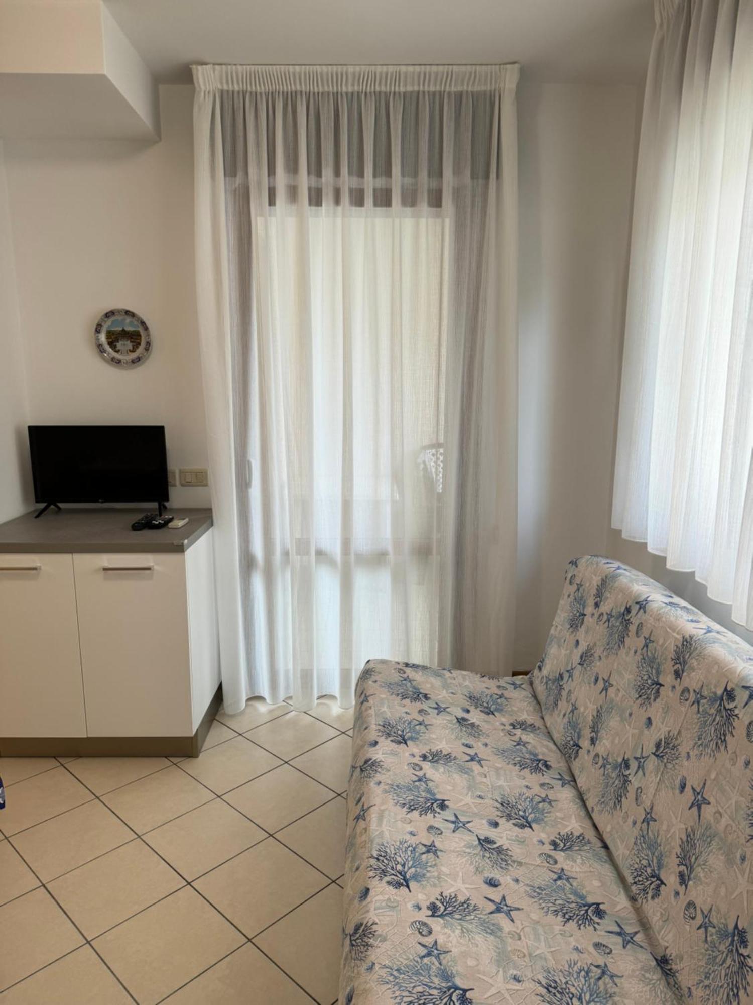 Condominio Laguna Grande Бібіоне Екстер'єр фото