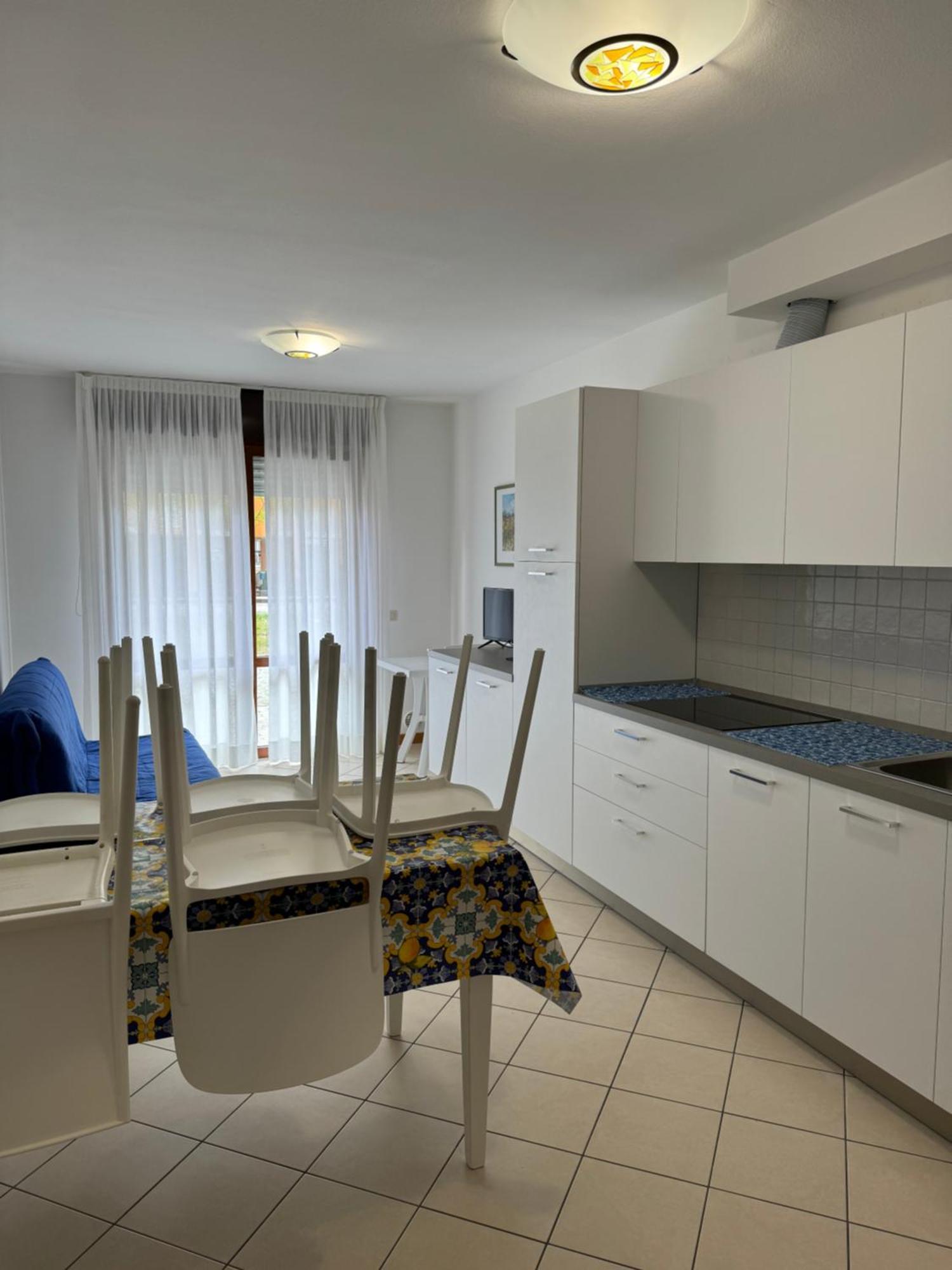 Condominio Laguna Grande Бібіоне Екстер'єр фото